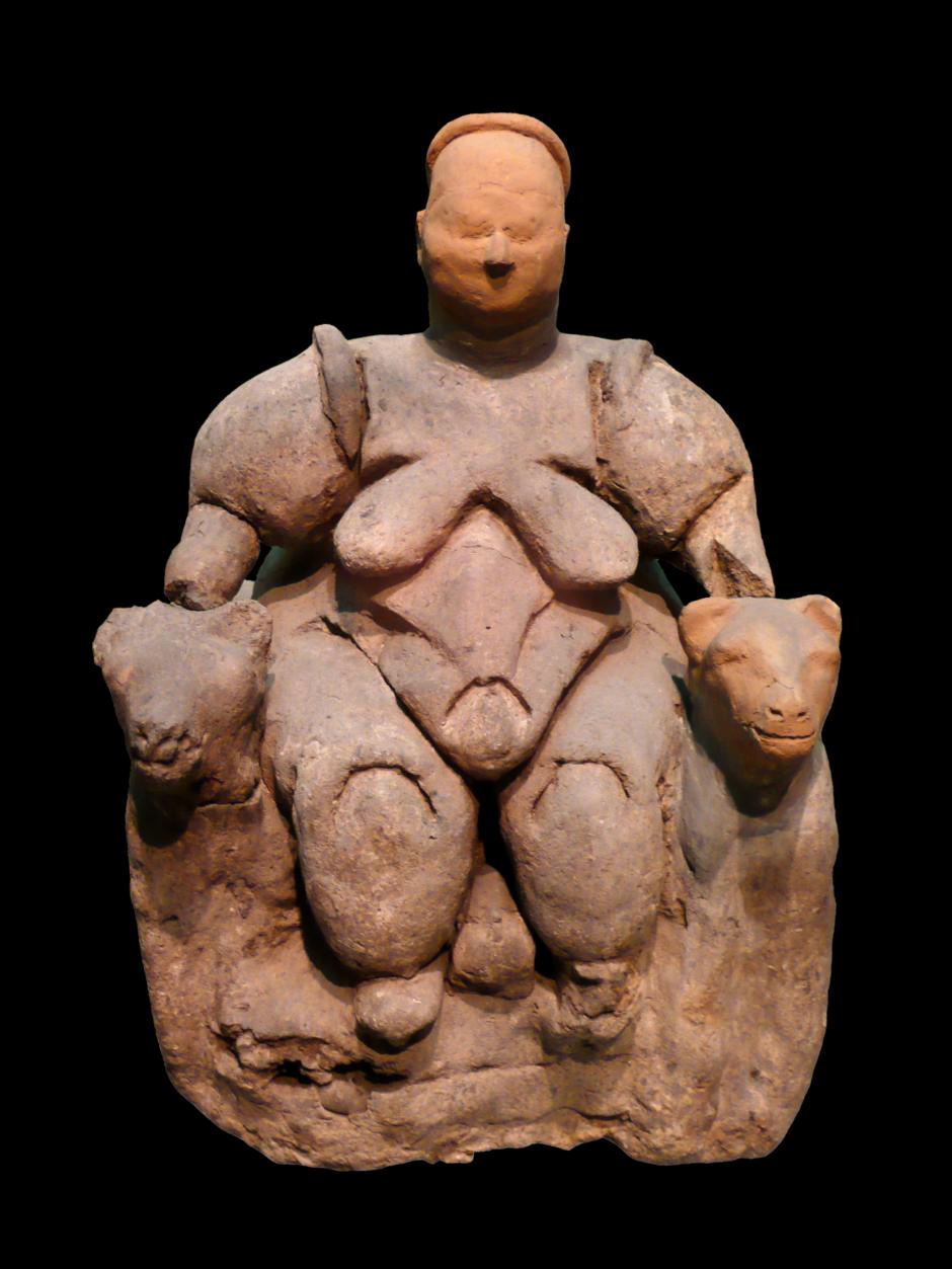 Mujer sentada de Çatalhöyük, la figura femenina aparece sentada en un trono flanqueado por dos felinos