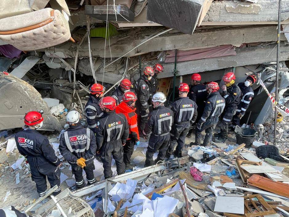 El rescate, como todas las labores que realizan los equipos españoles en Turquía, se ha realizado en coordinación con los equipos turcos