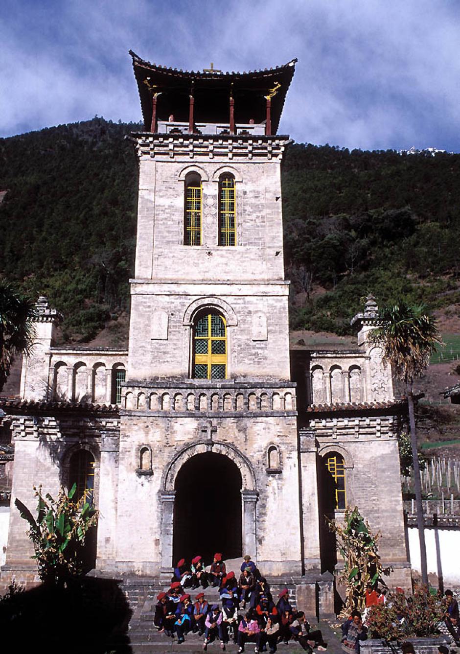 Iglesia católica en Yunnan, Tíbet