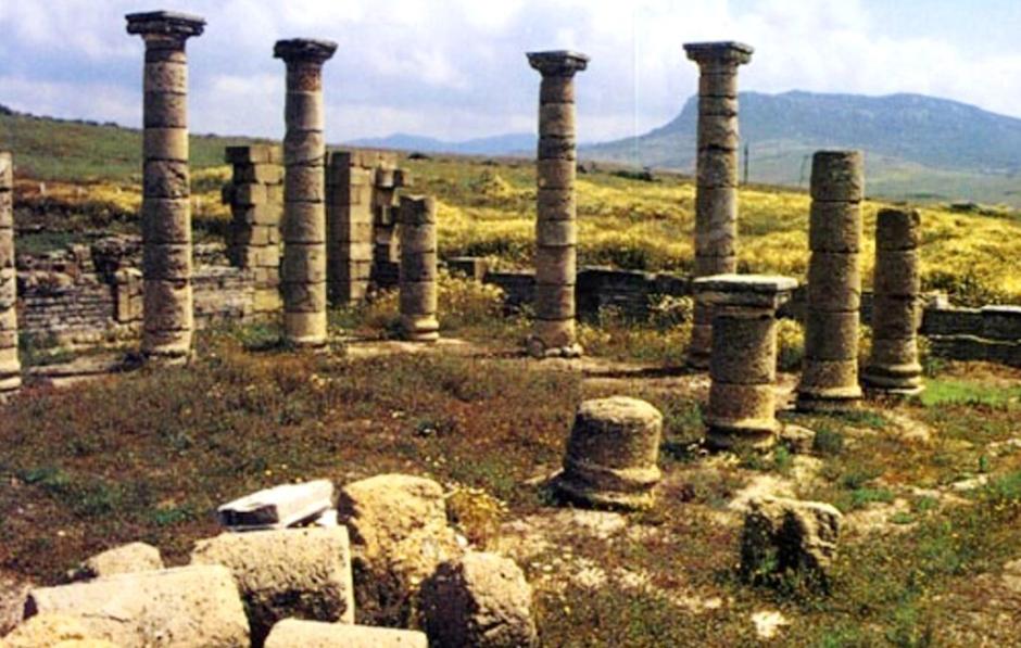 Ruinas de Tartessos, esparcidas en torno a Doñana, y a su capital Hastia Regia (Jerez)