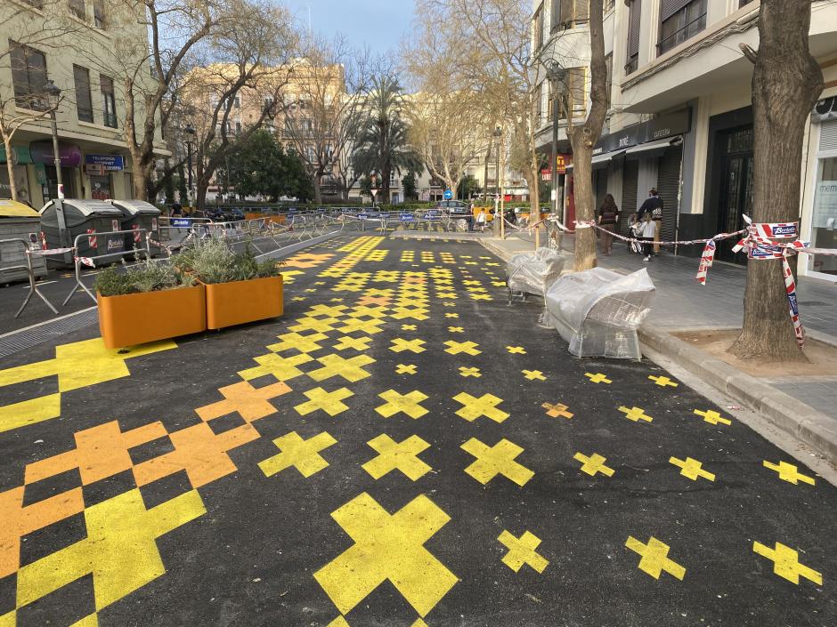 Aspecto de cómo ha quedado la calle Calixto III de Valencia tras las obras de la ‘supermanzana’.