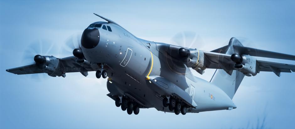 Un Airbus A-400M del Ejército del Aire en vuelo