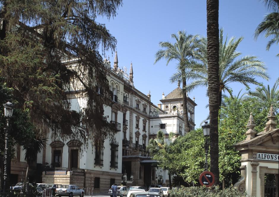 Hotel Alfonso XIII de Sevilla

HOTEL ALFONSO XIII