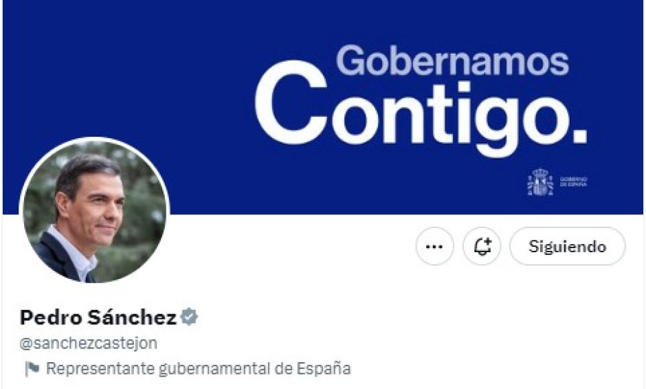 El perfil de Pedro Sánchez en Twitter con la etiqueta que le clasifica como "representante gubernamental de España"