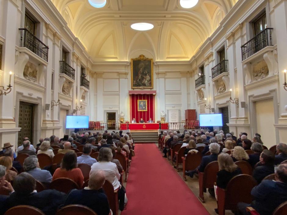 Aspecto del salón de la Real Academia de San Fernando