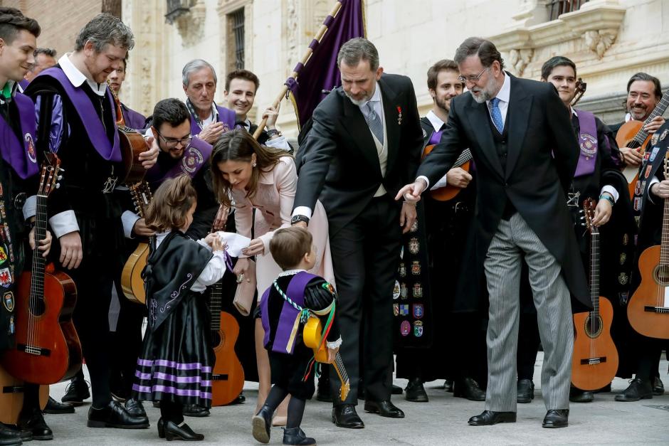 Mariano Rajoy, junto al Rey en el Cervantes de 2018