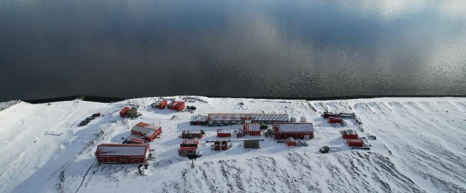 Imagen aérea de la Base Gabriel de Castilla, en la Antártida