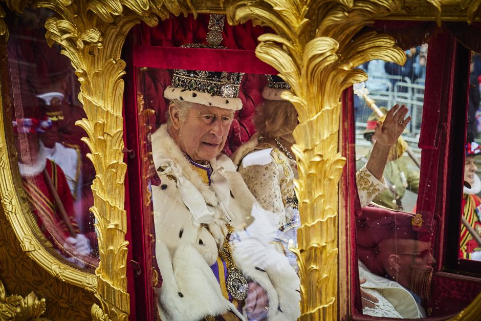 El Rey Carlos III y la Reina Consorte Camila, de vuelta al Palacio de Buckingham