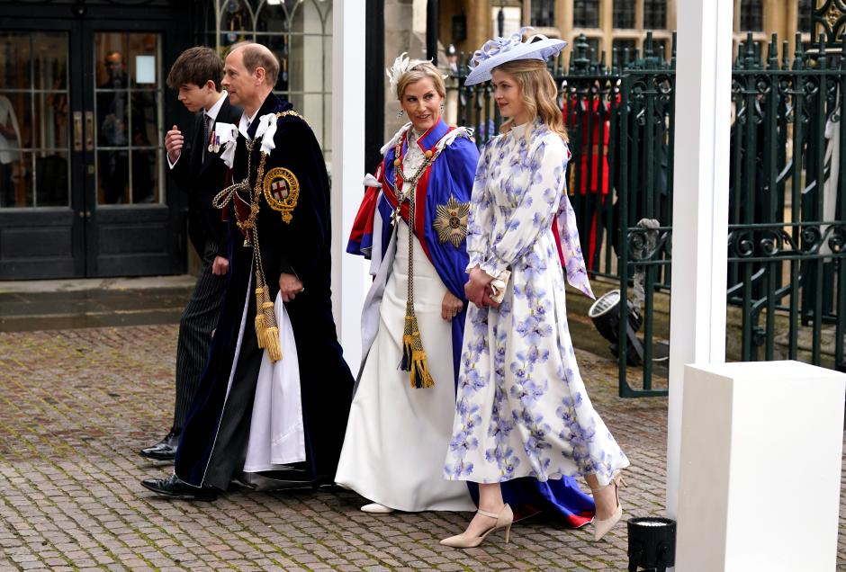 Lady Louise Windsor y su floreado vestido