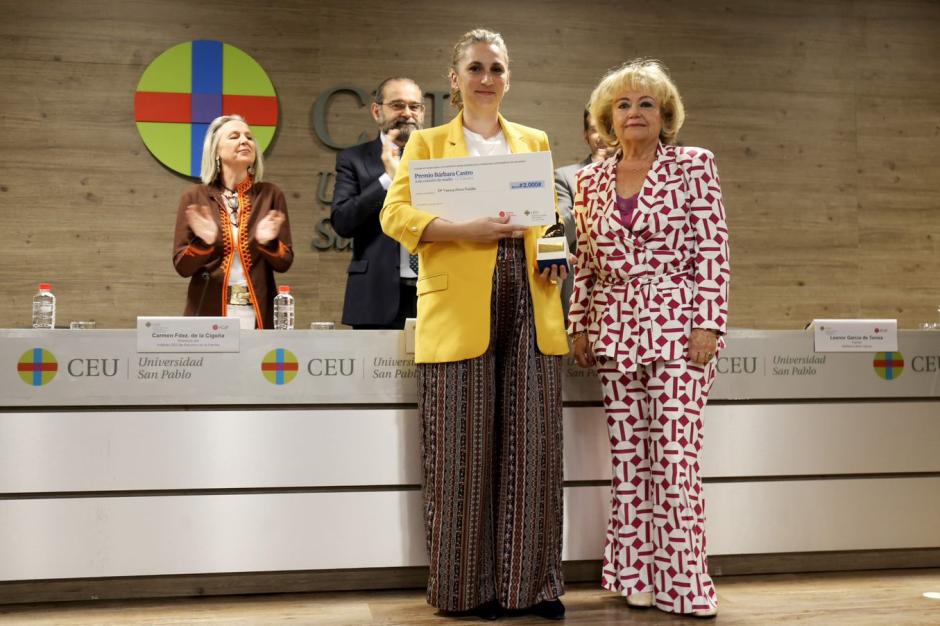 Vanesa Pérez Padilla, reconocida con el Premio 'Bárbara Castro. A un corazón de madre’