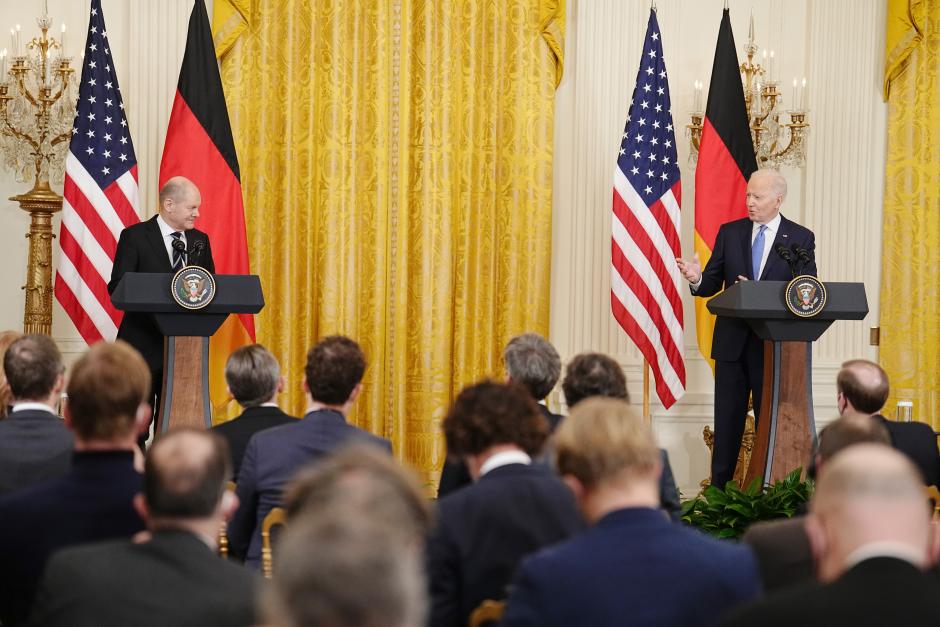 Scholz y Biden, en febrero de 2022, tras un encuentro en Washington