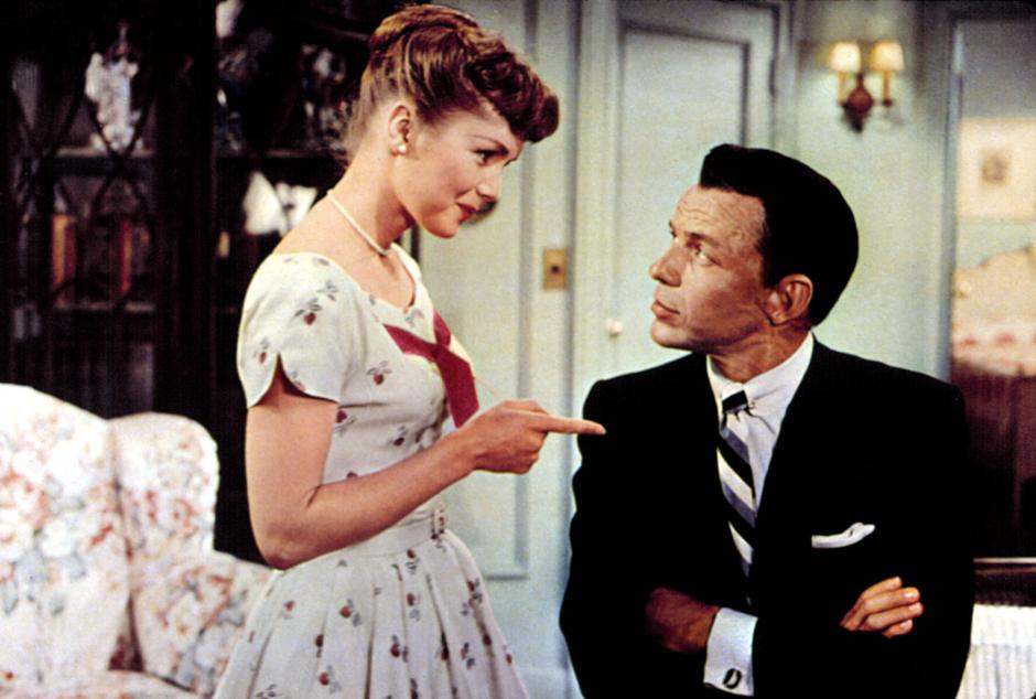 Debbie Reynolds y Frank Sinatra en la película 'The Tender Trap', de 1955