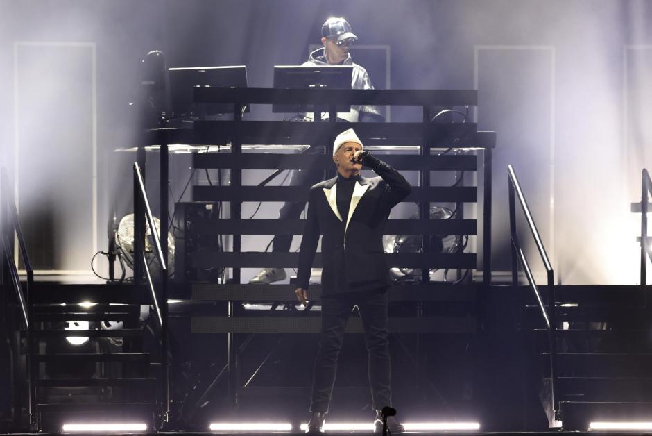 La banda británica Pet Shop Boys durante el concierto