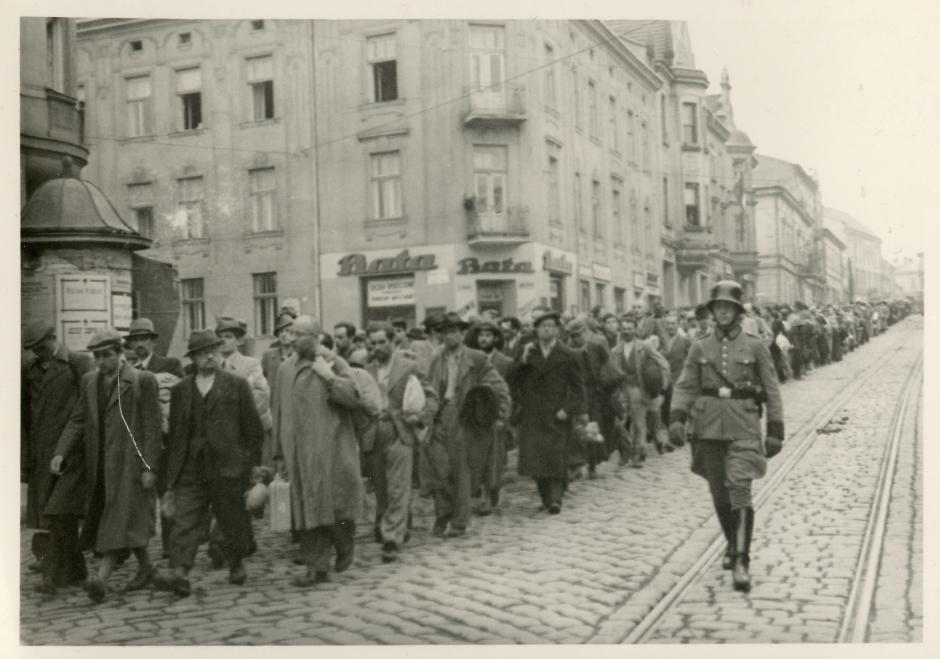 Marcha por la calle Krakowska de Tarnów