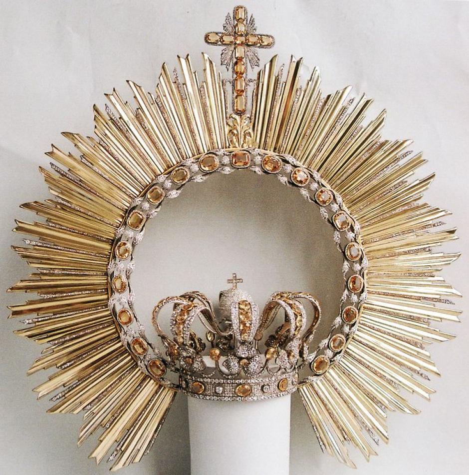 Corona de la Virgen de Atocha de Isabel II
Narciso Práxedes Soria. 1852. Procedencia: Palacio Real de Madrid.