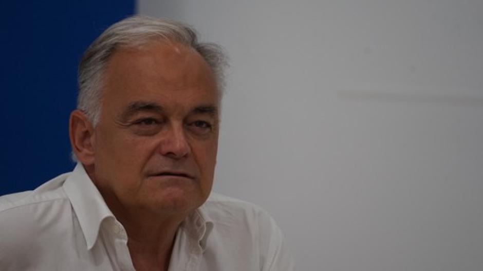 Esteban González Pons, respondiendo a las preguntas de El Debate.