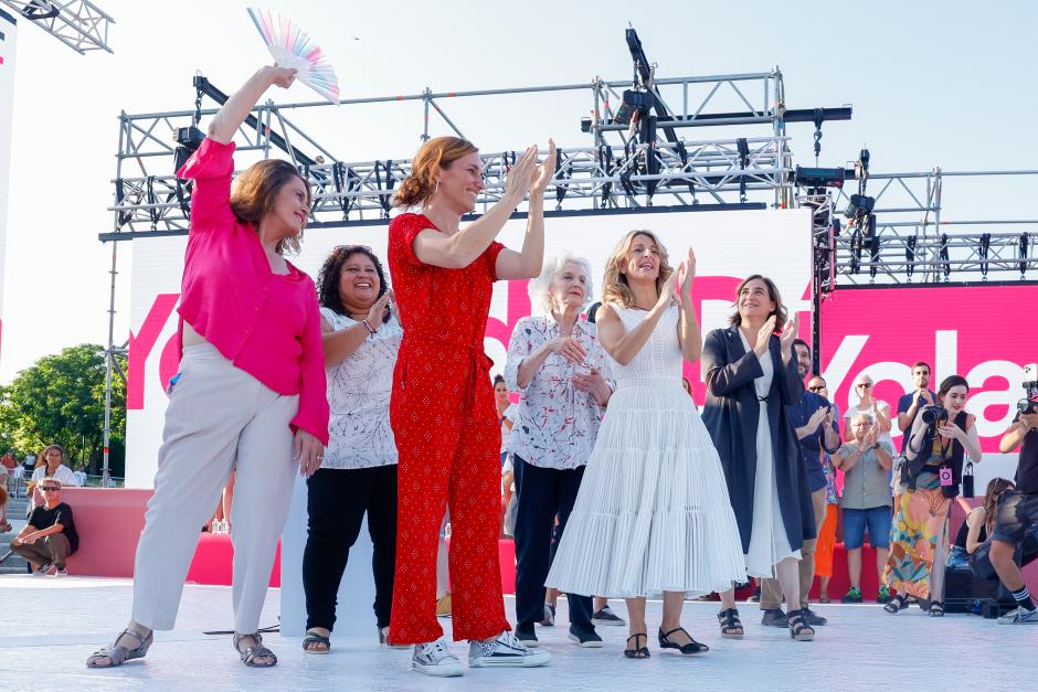 Yolanda Diaz with Ada Colau and Monica Martinez from Sumar during closing electoral campaign for Spanish General Elecctions 23 J in Madrid on Friday, 21 July 2023.