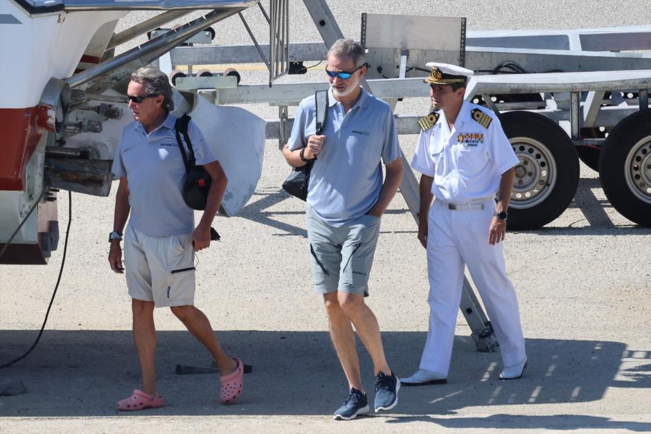 El Rey Felipe a su llegada al puerto, a 28 de julio de 2023, en Palma de Mallorca