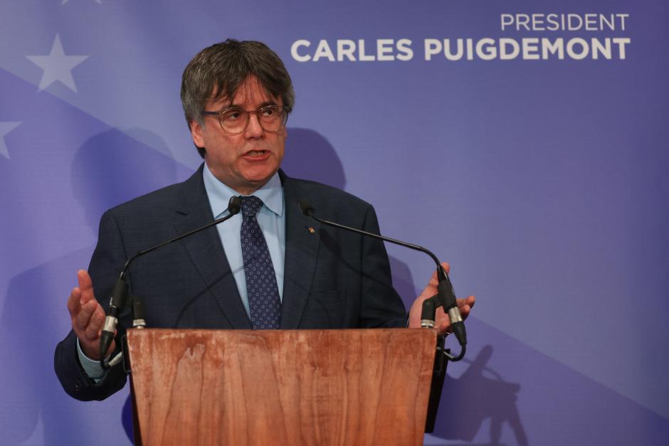 El expresidente fugado catalán Carles Puigdemont durante la rueda de prensa en Bruselas