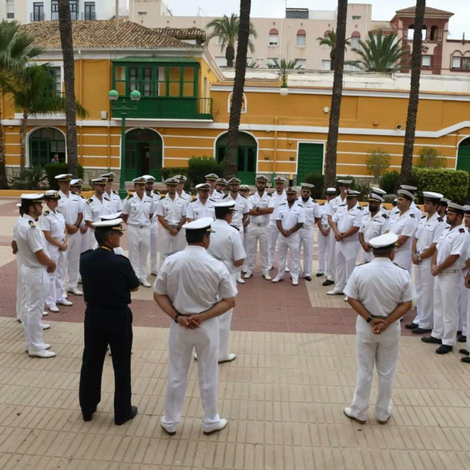 Presentación de la dotación de quilla del submarino S-82 Narciso Monturiol de la Armada española