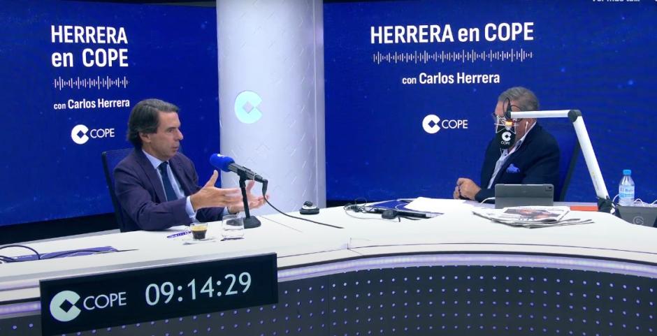 José María Aznar, durante su entrevista con Carlos Herrera en Cope