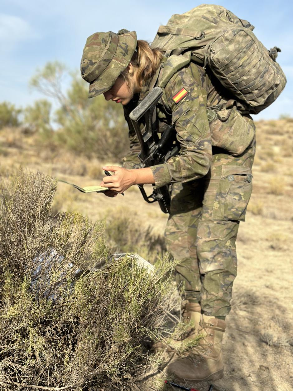 La princesa de Asturias Leonor de Borbon durante unas maniobras militares en la academia Militar de Zaragoza 20 Septiember 2023