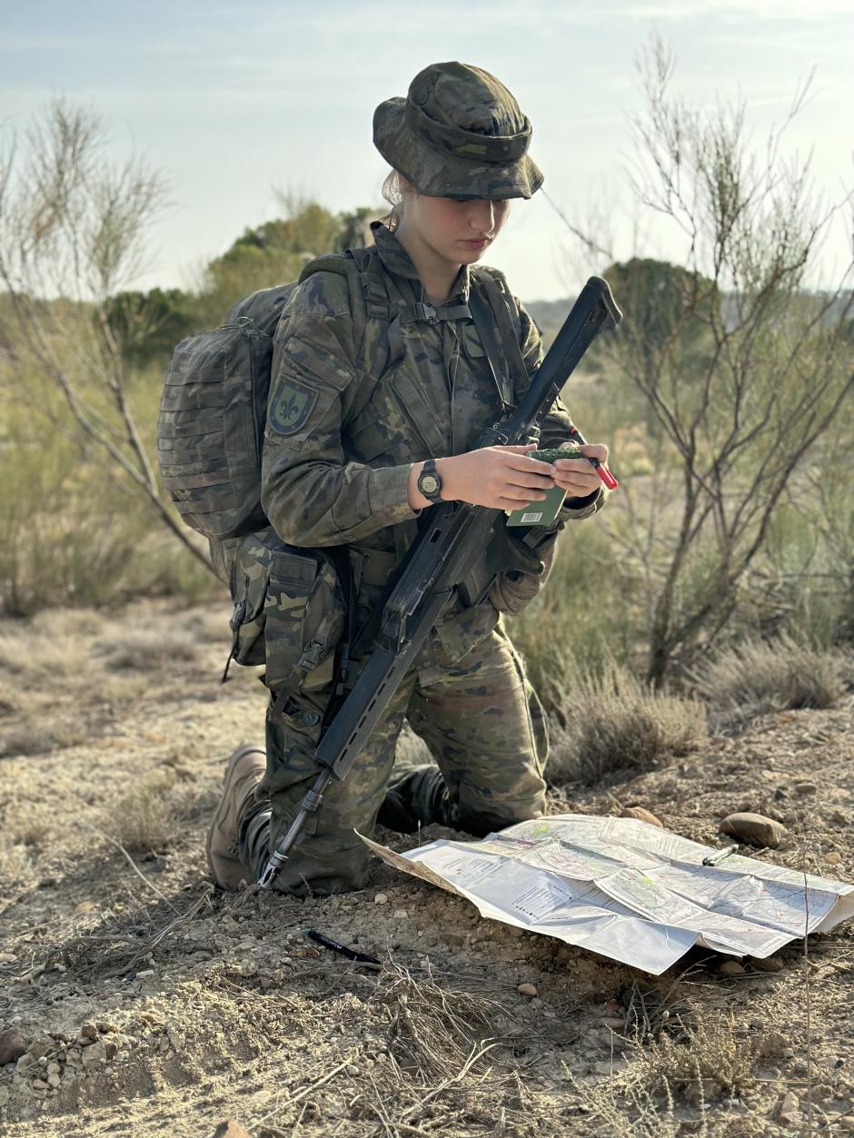 La princesa de Asturias Leonor de Borbon durante unas maniobras militares en la academia Militar de Zaragoza 20 Septiember 2023