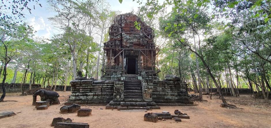 Koh Ker: sitios arqueológicos de la Antigua Lingapura o 'Chok Gargyar', en Camboya