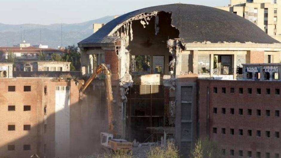 Imagen del derrumbe de la cárcel de Carabanchel