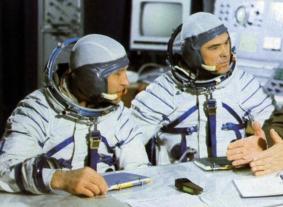 El comandante Vasili Lazarev y el ingeniero de vuelo Oleg Makarov, de la misión 'Soyuz 12'