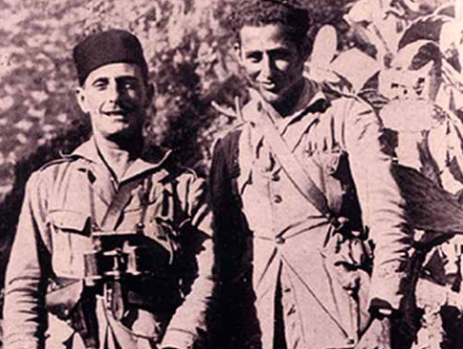 Mizzian (dcha.) junto al teniente coronel Temprano