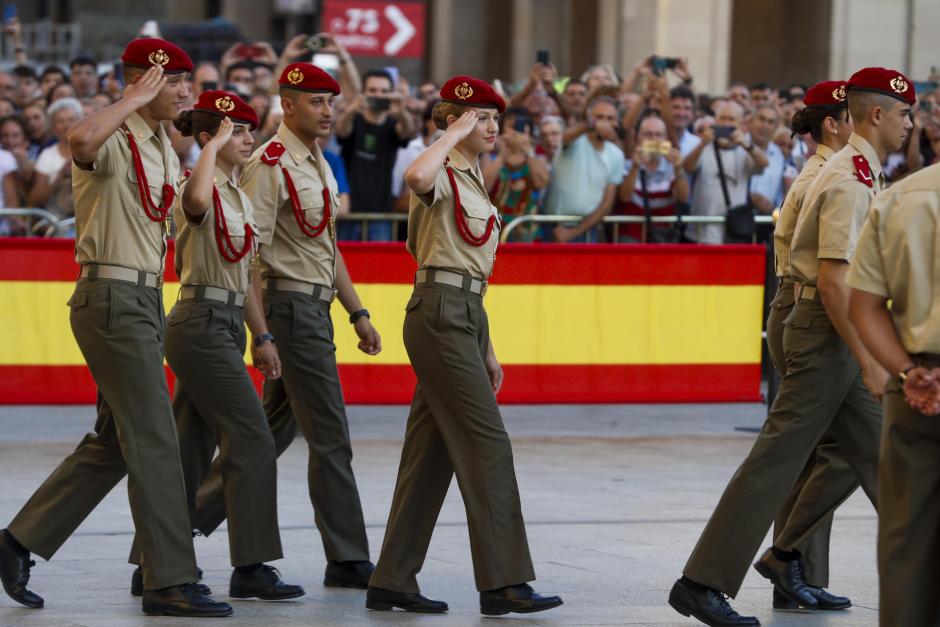 La princesa Leonor y los cadetes de la Academia General Militar de Zaragoza