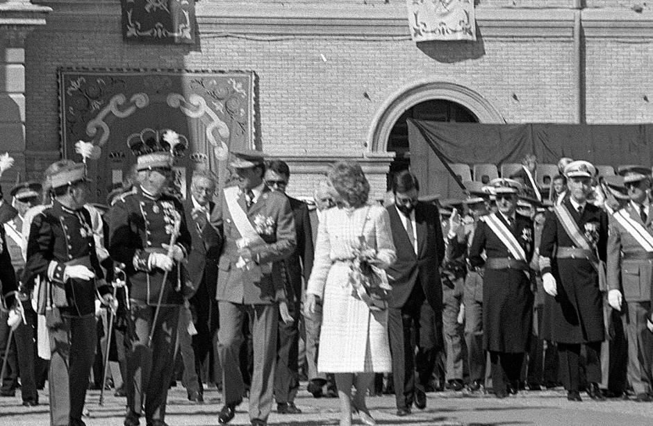 Asistentes a la Jura de Bandera del actual rey Felipe VI en el año 1985