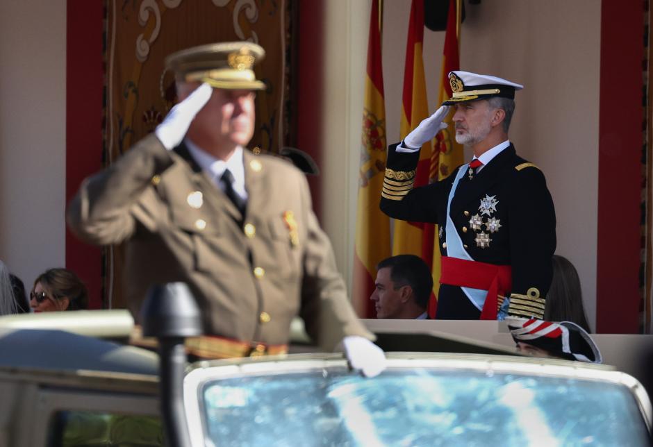 El Rey Felipe VI, en el desfile de las Fuerzas Armadas