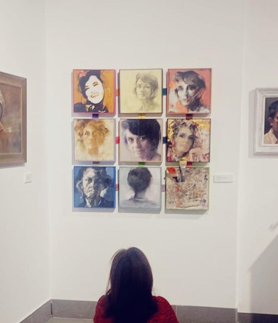 Autorretrato de Julia Hidalgo en 'Imago trans speculum'