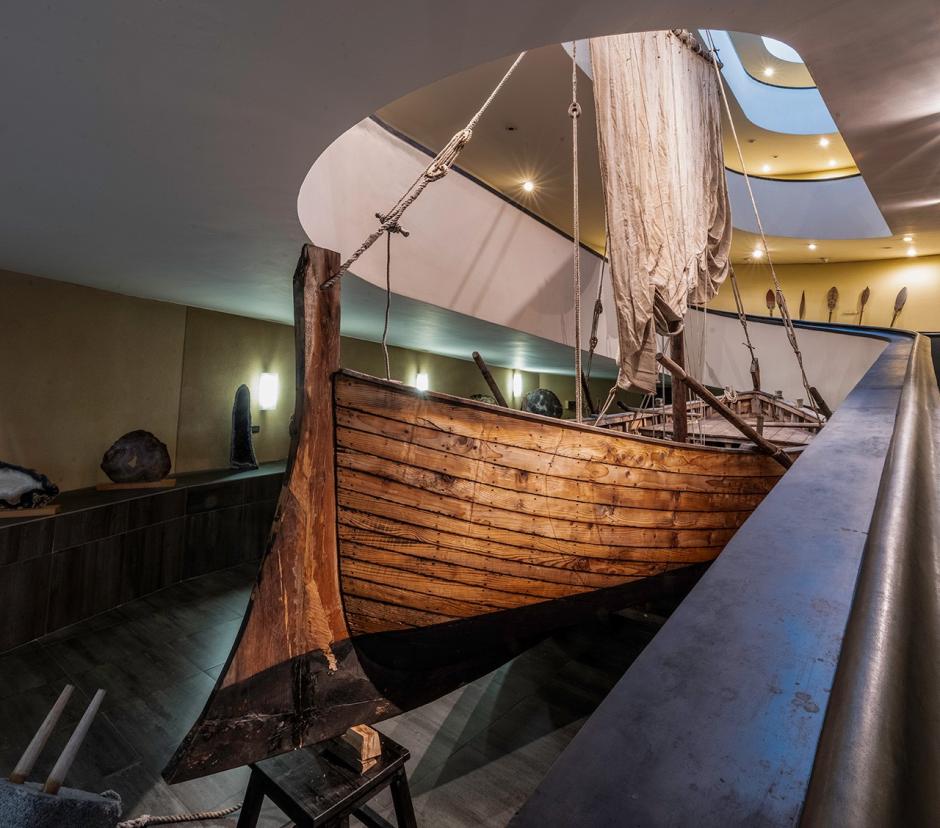 La Barca de Pedro, ya colocada en los Museos Vaticanos