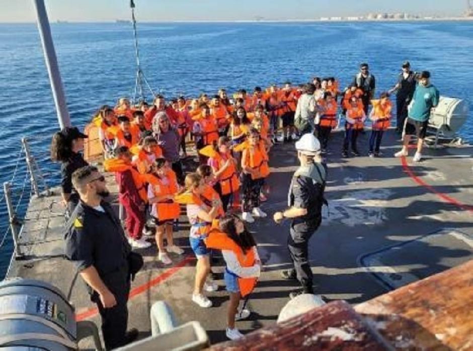 Operación 'Bautismos de Mar' a bordo del cazaminas Sella