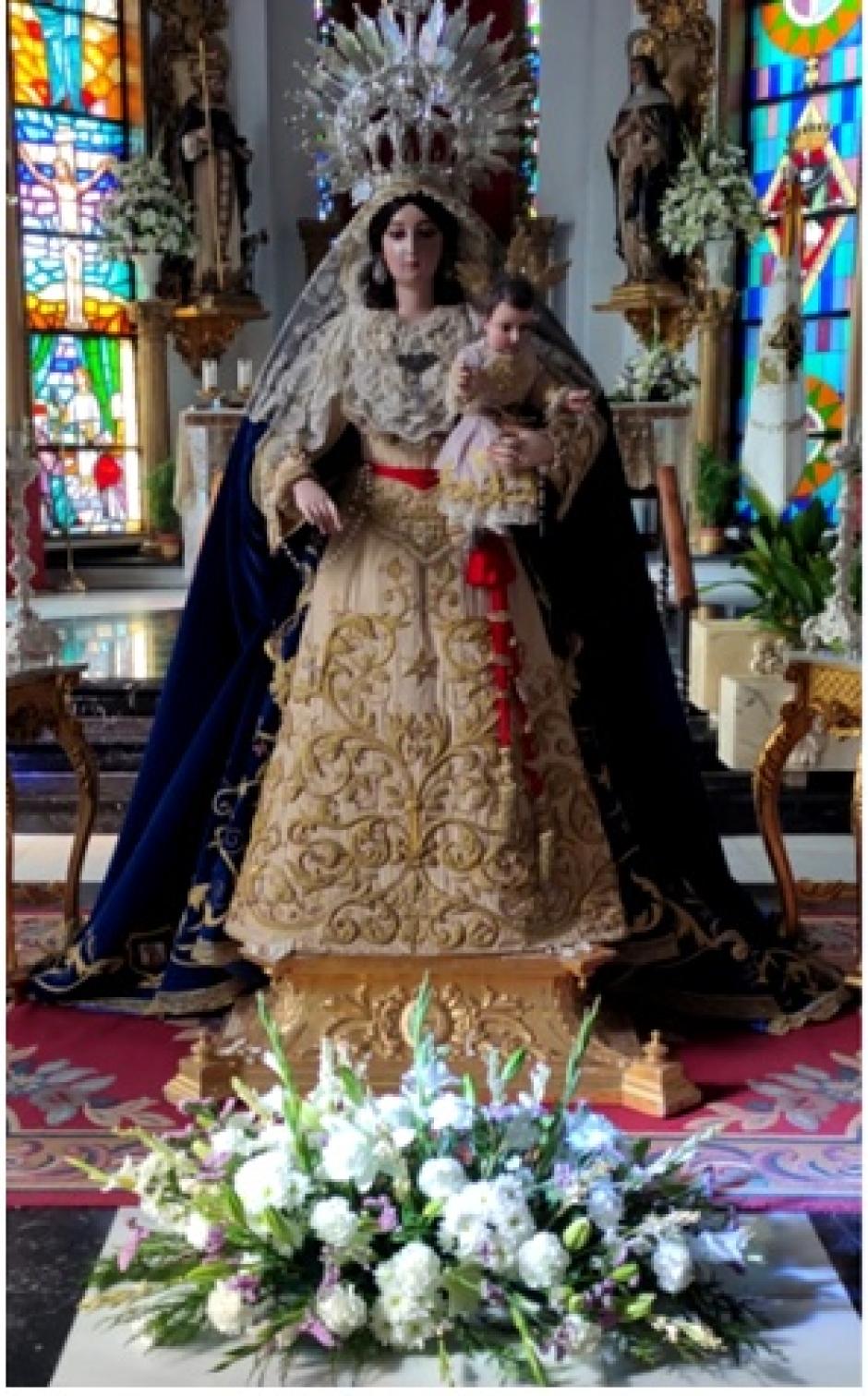 Antigua imagen de la Virgen del Rosario del convento de Santa María de Gracia de Córdoba, en su ubicación actual en Jaén (foto facilitada por las monjas de la orden)