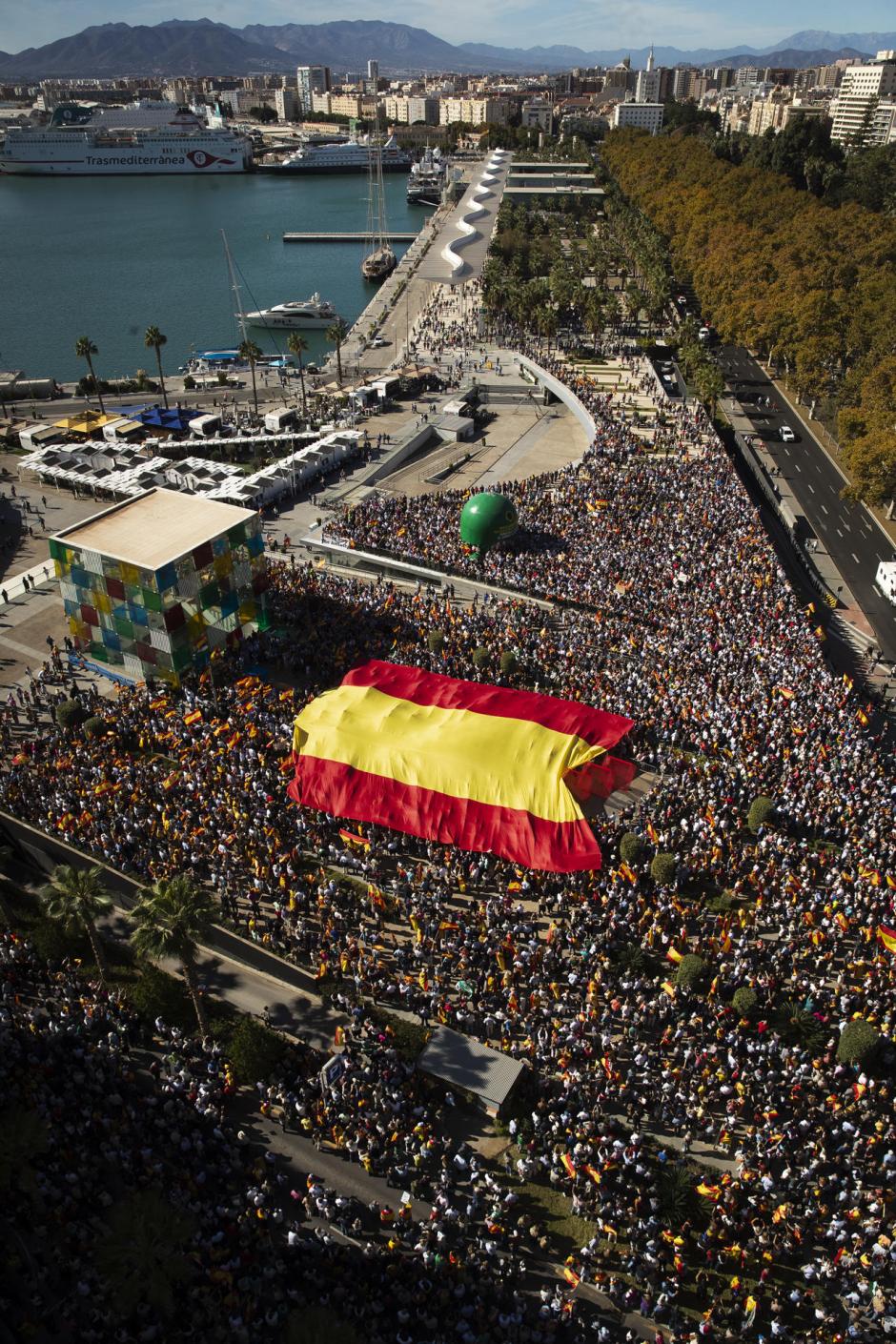 Foto aérea de la concentración en favor de la igualdad en Málaga.