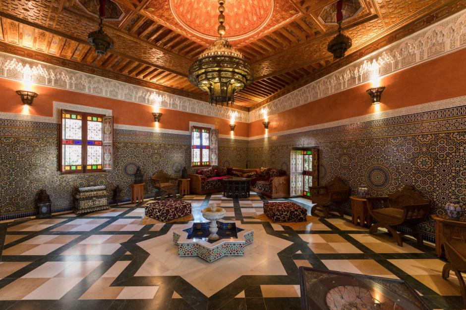 Una de las salas árabes del interior del Palacio de los Condes de Cervellón
