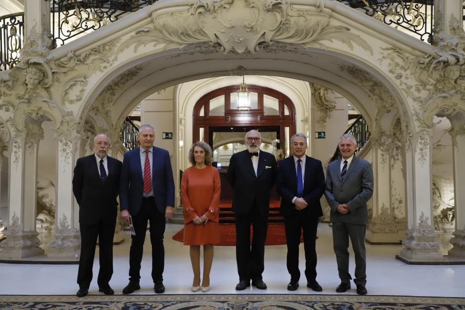 Luis E. Togores, Isidoro Jiménez Zamora, Consuelo Martínez-Sicluna y Sepúlveda, Alfredo Alvar, Alberto López Rosado y Clemente López González