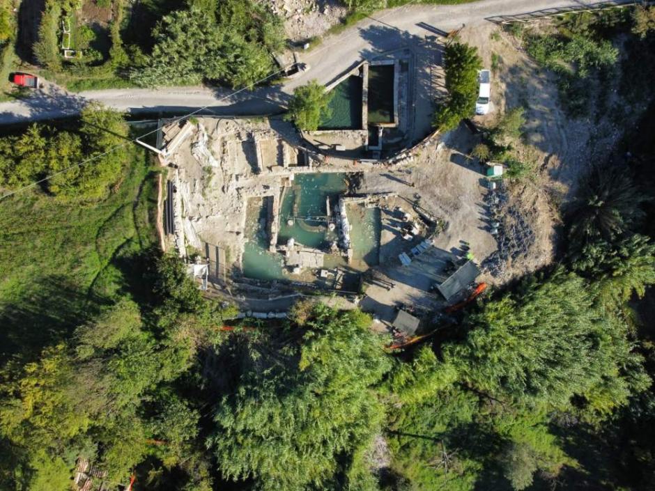 Vista aérea de las excavaciones en San Casciano dei Bagni