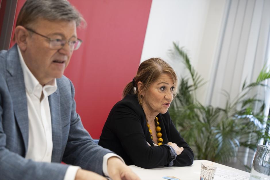 El secretario general del PSPV-PSOE, Ximo Puig y la eurodiputada socialista Inmaculada Rodríguez-Piñero