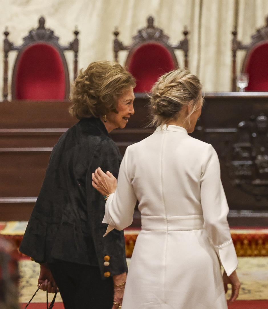 Spanish Queen Sofia and Yolanda Diaz during 32 edition of Sofia de Poesía Iberoamericana awards in Madrid on Wednesday, 29 November 2023.
