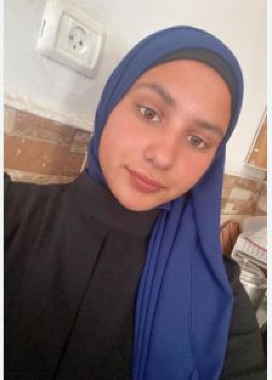 Aisha, de 17 años, fue secuestrada por los terroristas y liberada en un de las tandas de intercambio entre Israel y Hamás