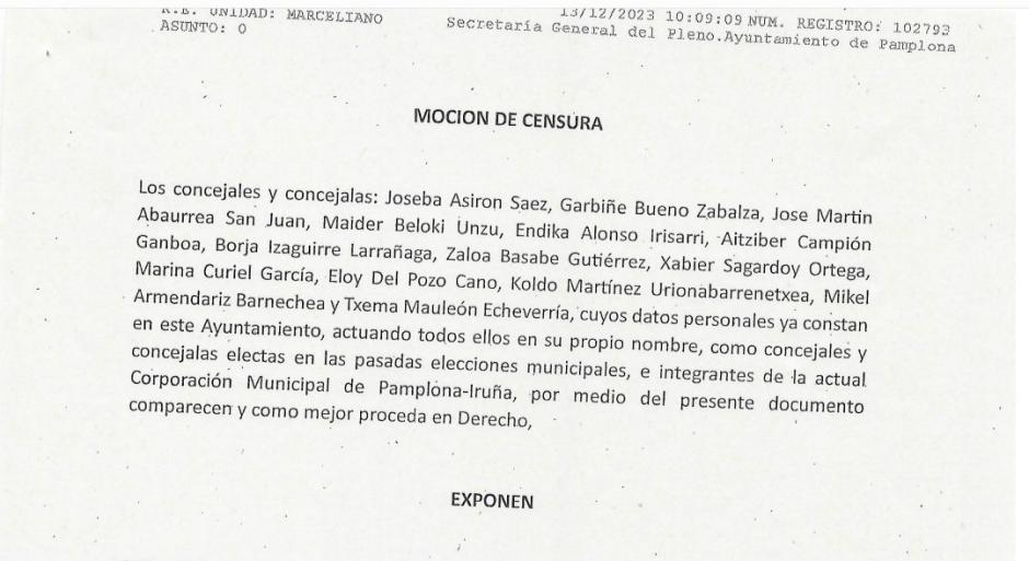 Documento de la moción de censura pactada entre Bildu y PSOE con los firmantes