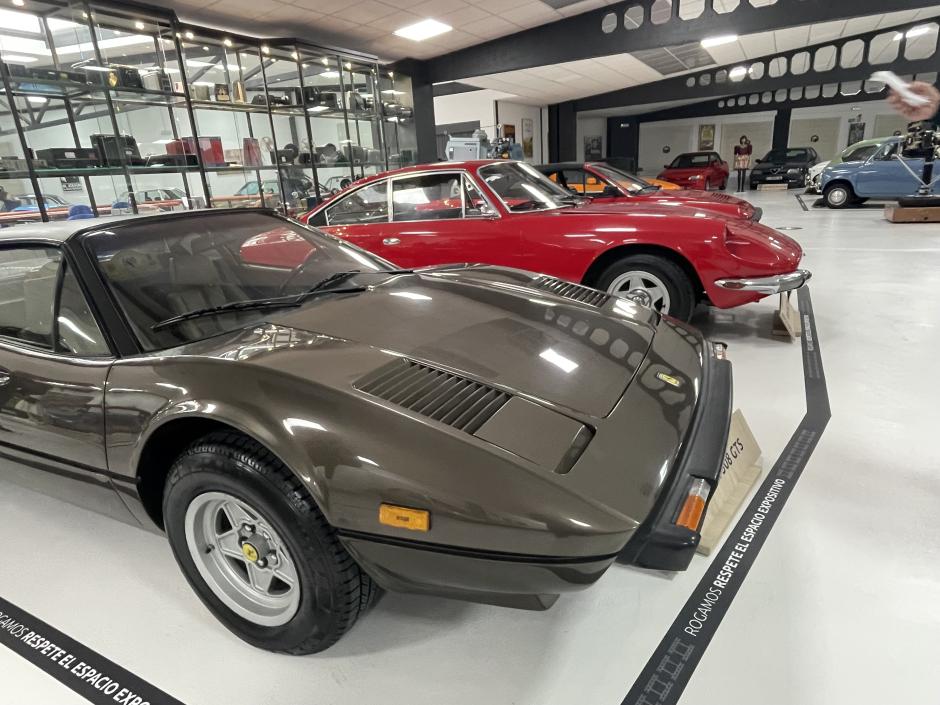 Tres modelos de Ferrari