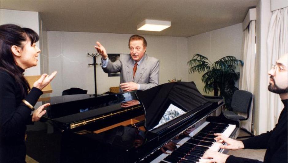 Alfredo Kraus en la Escuela Superior de Música Reina Sofía