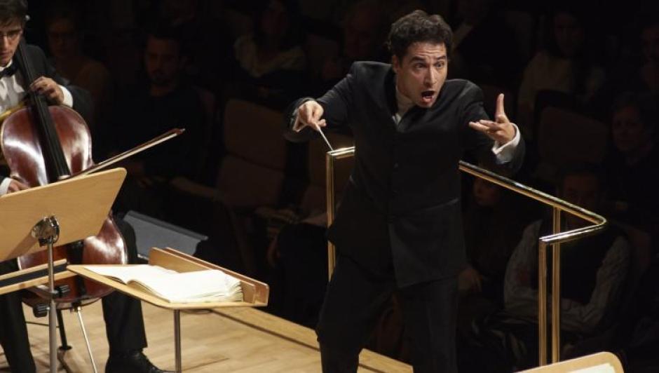 Andrés Orozco-Estrada, director de orquesta y violinista Ven la Orquesta Sinfónica de Houston y en la Orquesta Filarmónica de Londres