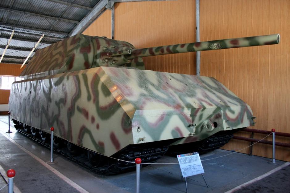 Panzer VIII Maus en el Museo de Carros de Combate de Kubinka (Rusia)